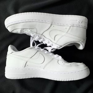 SOLD!! Nike Air Force 1